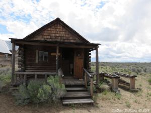 Fort Rock Central Oregon Attractions bend branches
